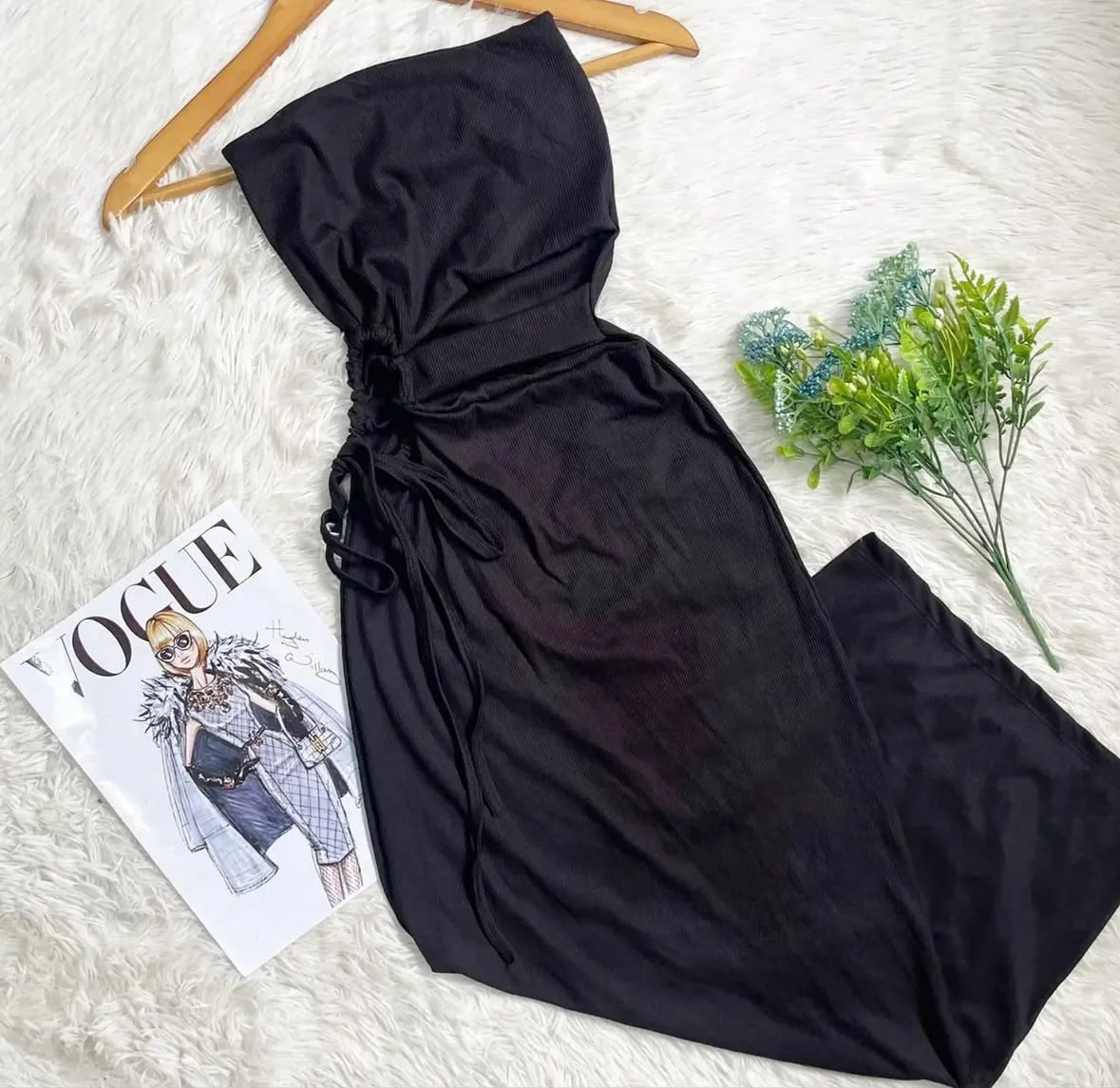 Vestido canelado preto